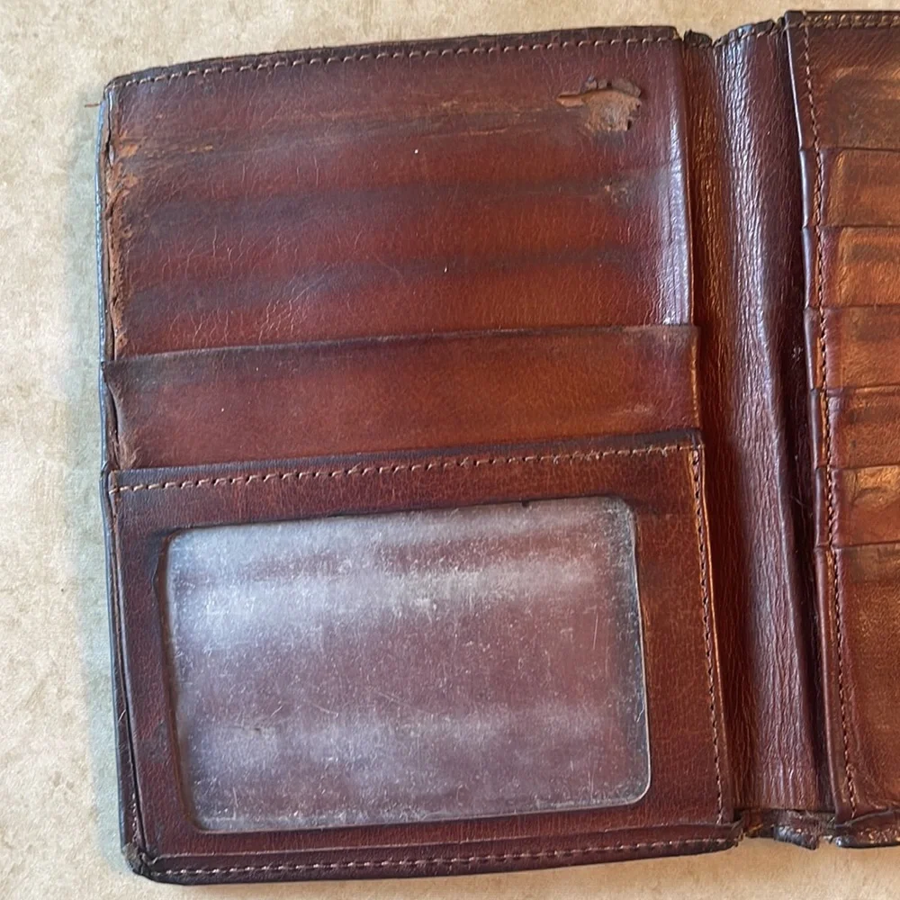 Coach Bi-Fold Brown Leather Wallet